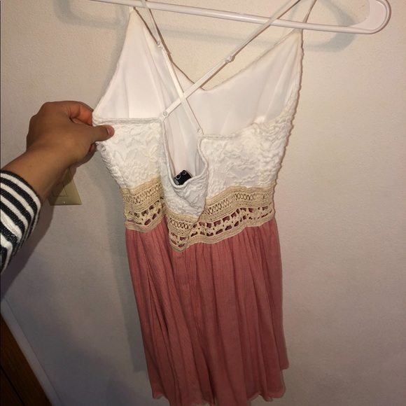 Windsor Dress - Picture 4 of 7